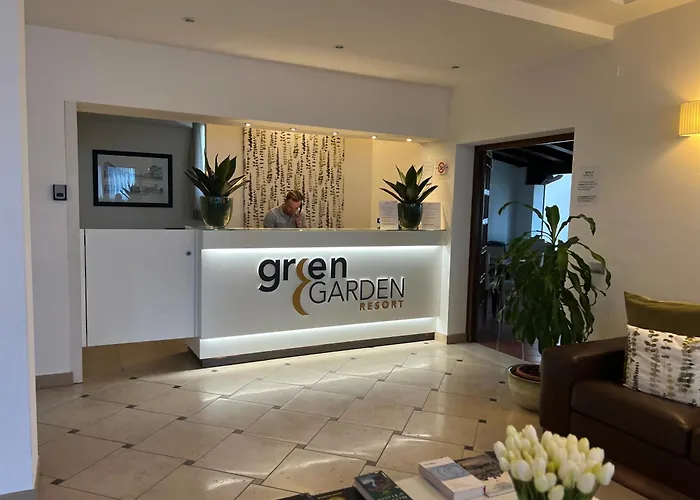 Green Garden Resort - Smart Hotel